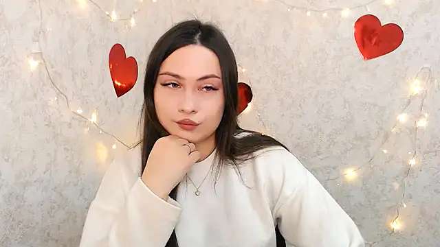 EmiliaTemi  online show from February 2025 10:45:01 AM
