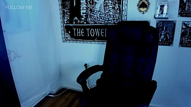 Snapshot of Demongirl6666 chatting on November 2025 08:04:01 AM Demongirl6666 online show from November 2025 08:04:01 AM