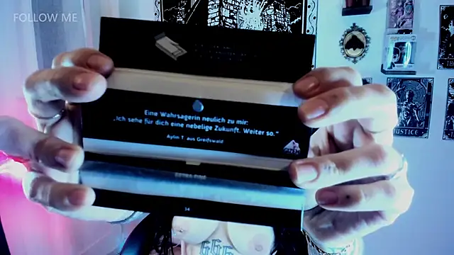 Snapshot of Demongirl6666 chatting on December 2025 08:07:02 PM Demongirl6666 online show from December 2025 08:07:02 PM