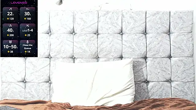 swimmer summer online show from December 2024 10:11:01 PM