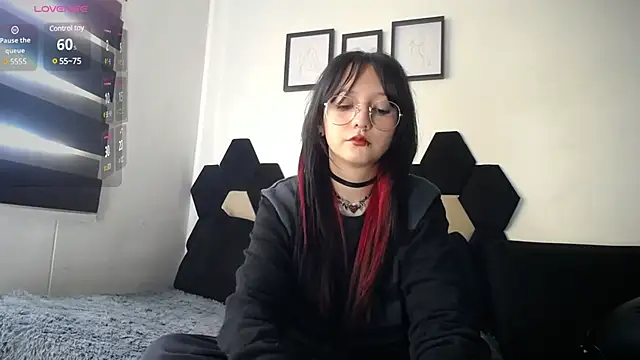 Maki Zein online show from January 2025 01:57:01 PM