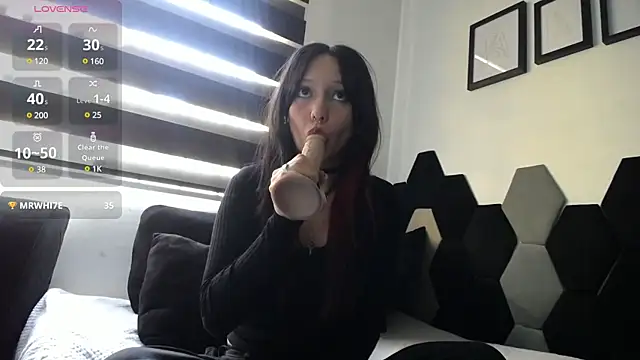 Maki Zein online show from January 2025 02:53:01 PM