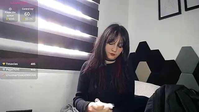 Maki Zein online show from March 2025 07:27:02 PM
