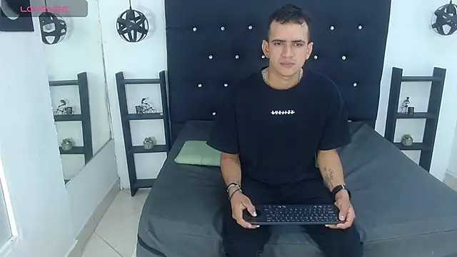 alejo chavez online show from September 2025 12:26:01 PM