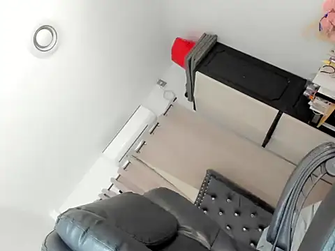 Snapshot of Selene14 chatting on September 2025 07:14:02 PM Selene14 online show from September 2025 07:14:02 PM