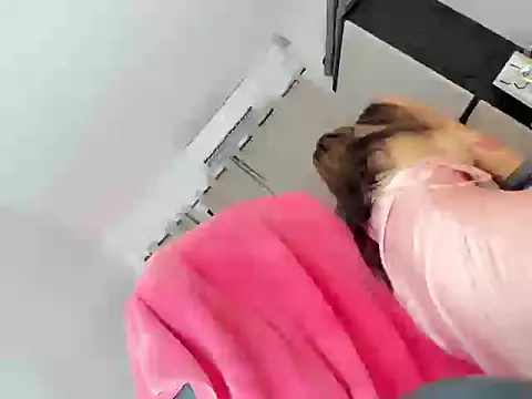 Snapshot of Selene14 chatting on October 2025 07:44:02 PM Selene14 online show from October 2025 07:44:02 PM