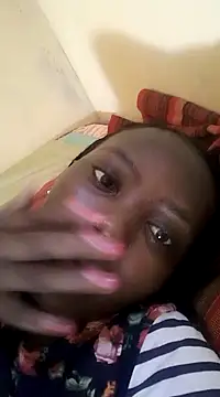 Snapshot of Pretty_Shall chatting on February 2025 01:17:02 PM Pretty Shall online show from February 2025 01:17:02 PM
