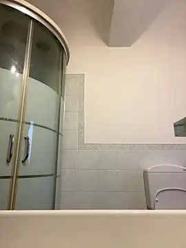 Snapshot of tubfunaske chatting on December 2025 09:16:02 AM tubfunaske online show from December 2025 09:16:02 AM