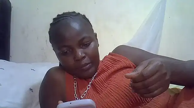 Snapshot of pretty_vivy chatting on March 2025 08:46:01 AM pretty vivy online show from March 2025 08:46:01 AM