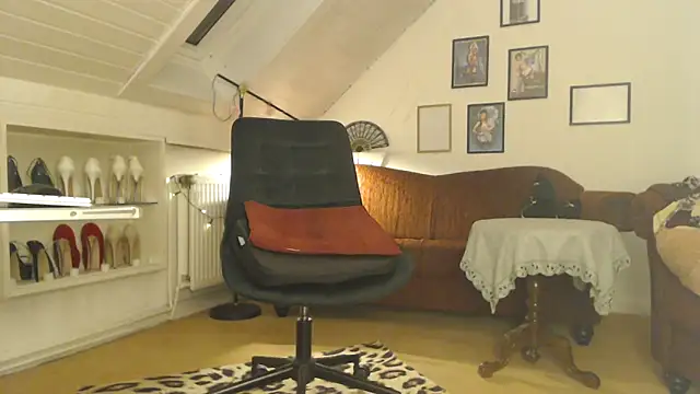 GinaBlonde online show from January 2025 12:37:02 AM