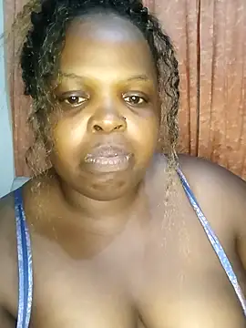 Snapshot of smileyass chatting on November 2025 03:11:01 PM smileyass online show from November 2025 03:11:01 PM