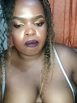 Snapshot of smileyass chatting on November 2025 11:48:02 PM smileyass online show from November 2025 11:48:02 PM