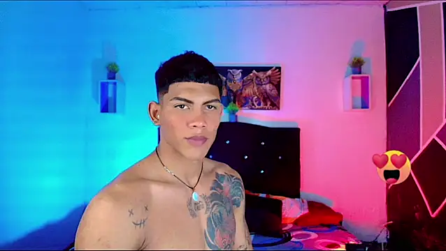 Damian latinxxx online show from March 2025 05:11:02 PM