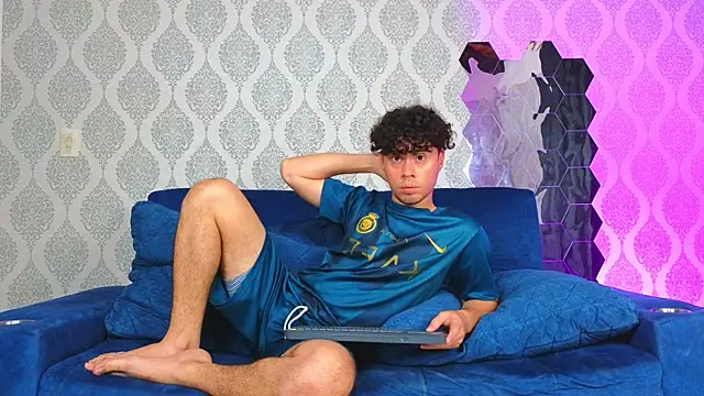 Theskinnyboys online show from February 2025 10:28:02 PM