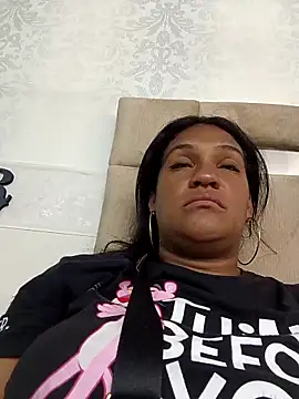 Snapshot of Michelle_Brito1 chatting on February 2025 09:04:02 PM Michelle Brito1 online show from February 2025 09:04:02 PM