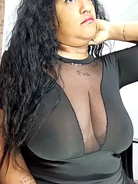 Snapshot of Michelle_Brito1 chatting on March 2025 07:07:02 PM Michelle Brito1 online show from March 2025 07:07:02 PM