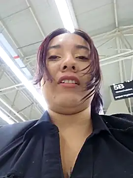 Snapshot of Blushing_Katy chatting on February 2025 11:53:02 PM Blushing Katy online show from February 2025 11:53:02 PM