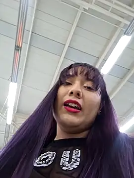 Snapshot of Blushing_Katy chatting on February 2025 11:57:02 PM Blushing Katy online show from February 2025 11:57:02 PM