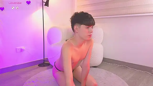 sebbyrose online show from December 2024 02:43:01 AM