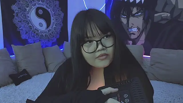 LeyaKan online show from January 2025 09:55:02 PM