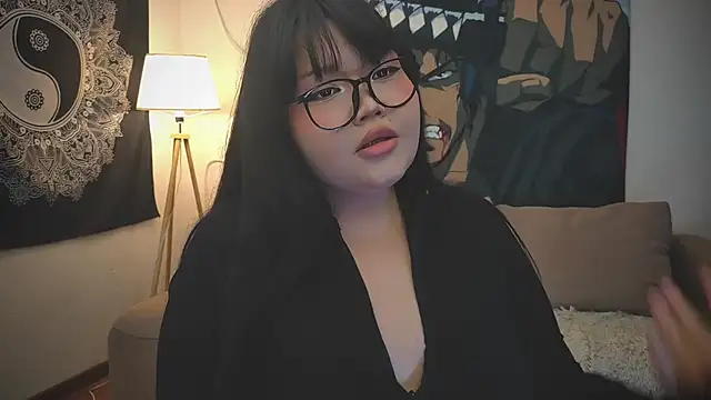 LeyaKan online show from February 2025 06:58:02 AM