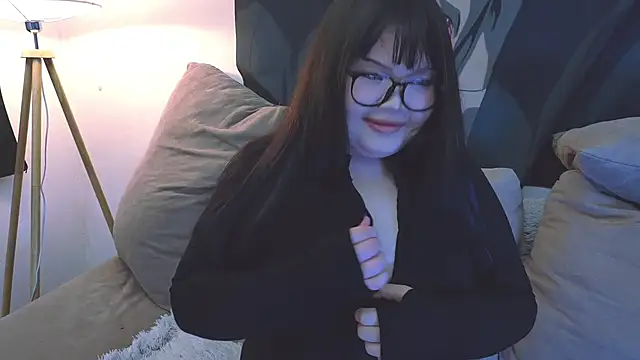 LeyaKan online show from February 2025 09:27:02 PM