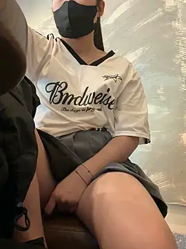 Snapshot of Tina_995 chatting on October 2025 05:11:02 AM Tina 995 online show from October 2025 05:11:02 AM