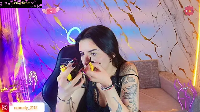  Emily1 online show from September 2025 01:24:02 PM