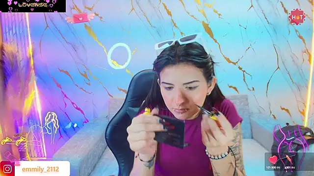  Emily1 online show from September 2025 01:25:02 PM