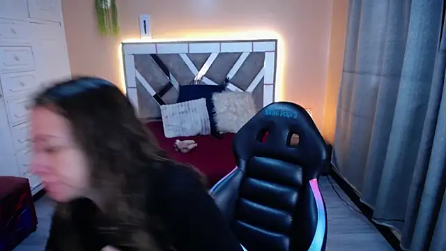 miss hanna07 online show from February 2025 12:26:02 PM