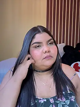 Snapshot of _Shara_Handal_ chatting on February 2025 05:54:01 PM Shara Handal online show from February 2025 05:54:01 PM