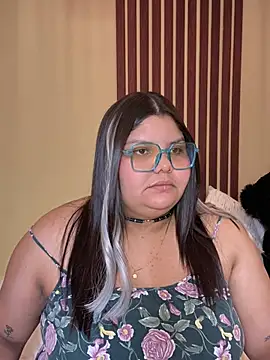Snapshot of _Shara_Handal_ chatting on March 2025 08:55:01 AM Shara Handal online show from March 2025 08:55:01 AM
