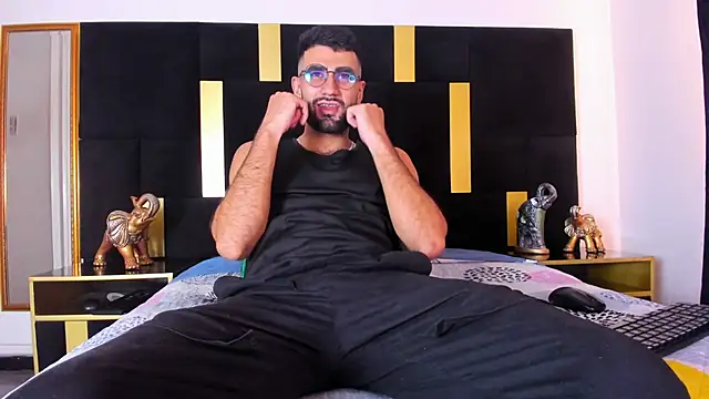 Ethan  Walker online show from January 2025 07:59:02 PM
