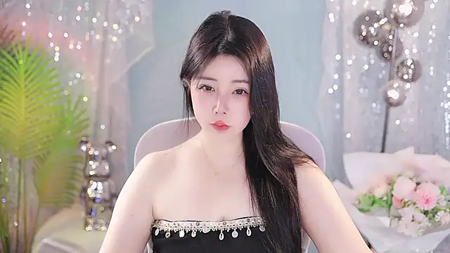 Qiaoqiao  online show from September 2025 12:49:02 PM