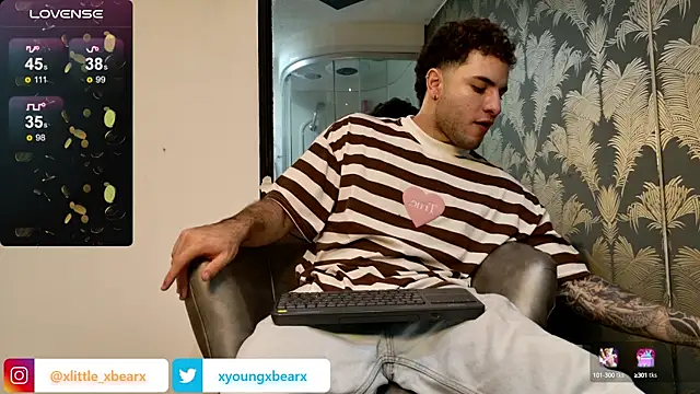 xlittle xbearx online show from December 2024 06:11:02 AM