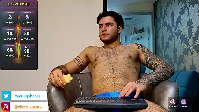 xlittle xbearx online show from March 2025 10:17:01 AM