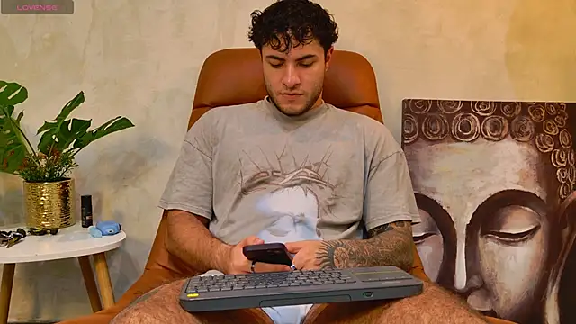 xlittle xbearx online show from September 2025 10:09:02 PM