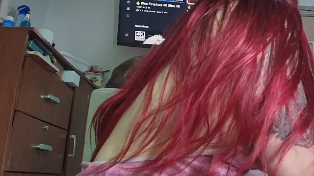 Snapshot of Maylin_2024 chatting on October 2025 06:54:02 PM Maylin 2024 online show from October 2025 06:54:02 PM