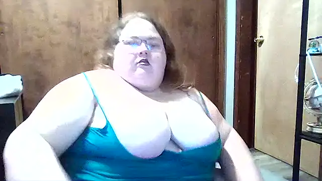 Snapshot of _GodessIsabella_97 chatting on December 2025 01:28:02 PM GodessIsabella 97 online show from December 2025 01:28:02 PM