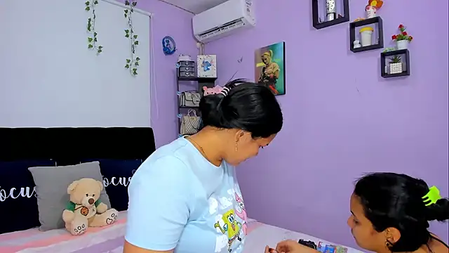 sara mendez2 online show from January 2025 11:56:01 PM