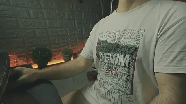 Snapshot of alex-volo chatting on October 2025 12:42:01 AM alex-volo online show from October 2025 12:42:01 AM