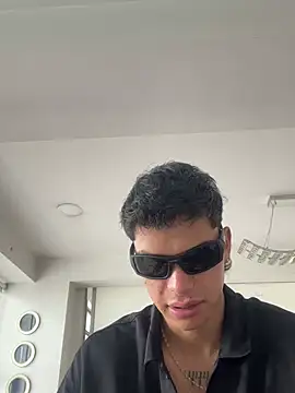 AndyPalmer  online show from December 2024 05:22:01 PM