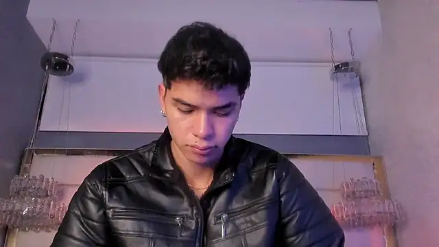 AndyPalmer  online show from January 2025 05:51:02 PM
