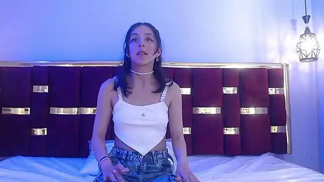 Snapshot of ling_ling24 chatting on December 2025 03:55:02 AM ling ling24 online show from December 2025 03:55:02 AM