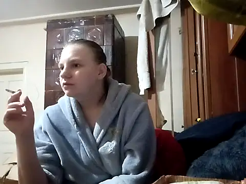 Snapshot of Zvezdnaya_Vedmichka chatting on December 2024 12:56:02 PM Zvezdnaya Vedmichka online show from December 2024 12:56:02 PM