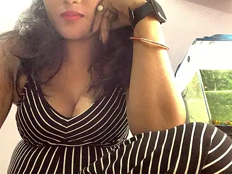 Cute-Tanya online show from December 2024 05:29:02 PM