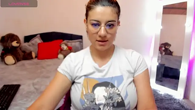 oliviacarltonn  online show from January 2025 08:11:02 PM