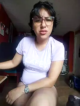 Snapshot of Im_Alma_ chatting on December 2024 02:55:01 PM Im Alma online show from December 2024 02:55:01 PM