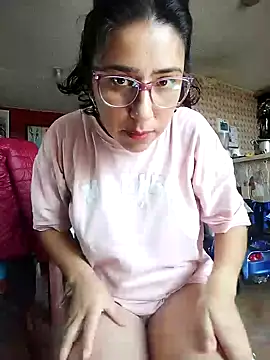 Snapshot of Im_Alma_ chatting on January 2025 03:20:01 PM Im Alma online show from January 2025 03:20:01 PM