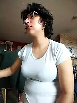 Snapshot of Im_Alma_ chatting on January 2025 12:22:01 PM Im Alma online show from January 2025 12:22:01 PM